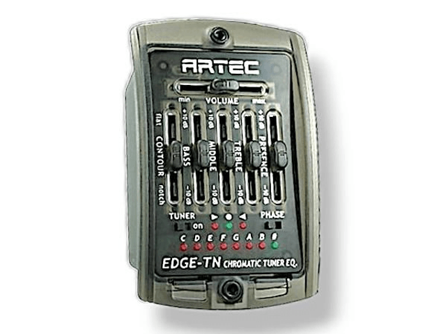 PRE AMPLIFICADOR 4 BANDAS C/AFINADOR ARTEC