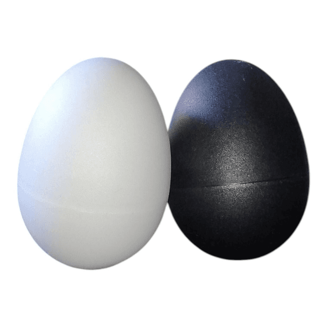1108 - MARACA HOOK PAR COM 2 OVINHOS PRETO E BRANCO
